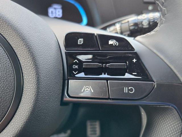 New 2026 Hyundai Elantra SEL Sport FWD image 12
