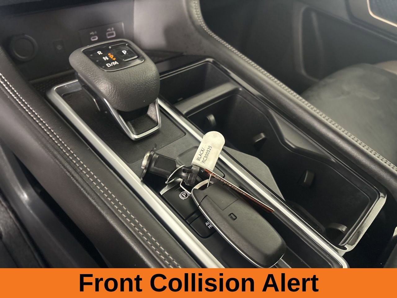 Used 2024 Nissan Pathfinder Platinum w/ Cargo Package image 20