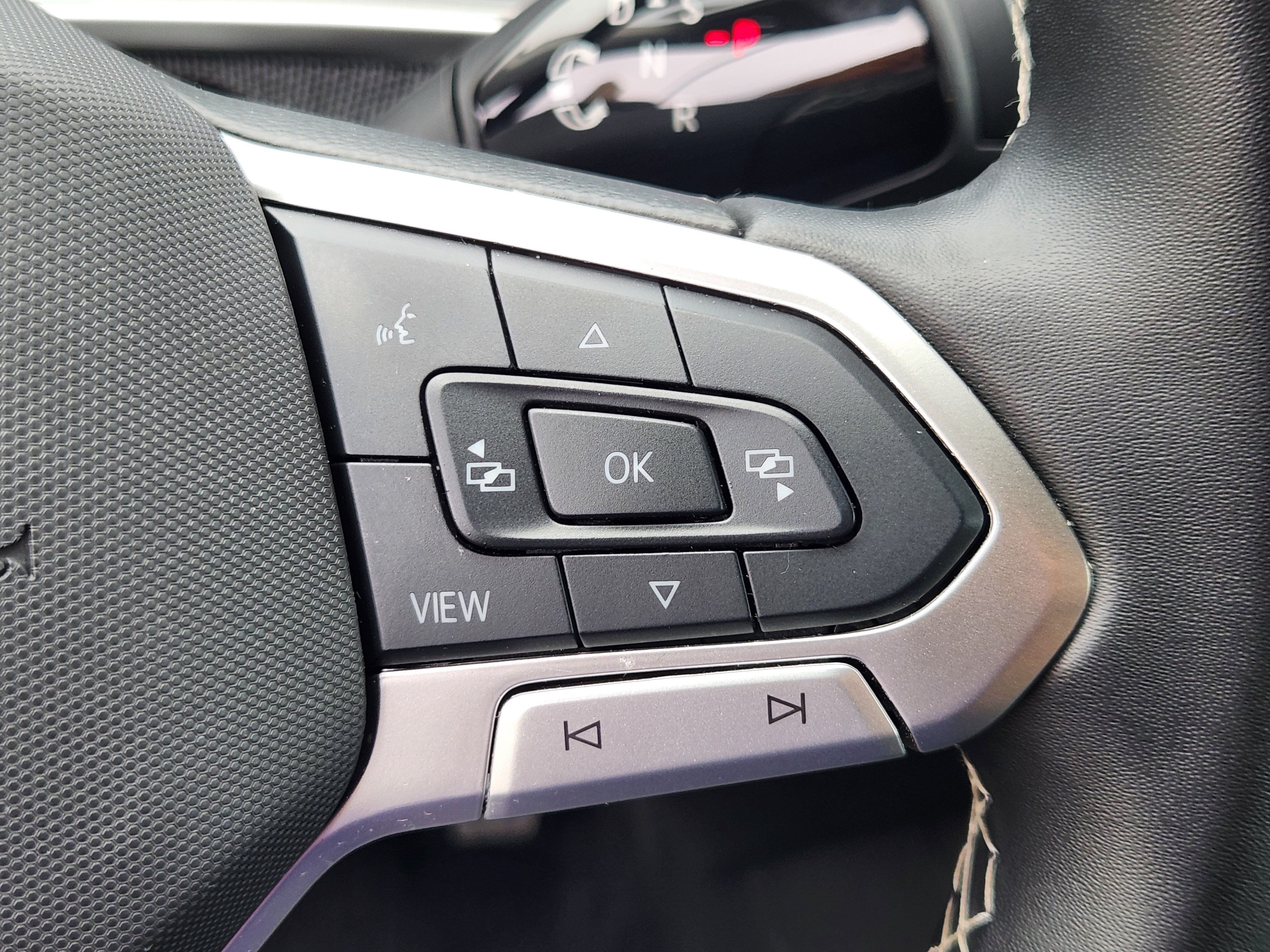 Certified 2025 Volkswagen Tiguan S AWD/4WD image 22