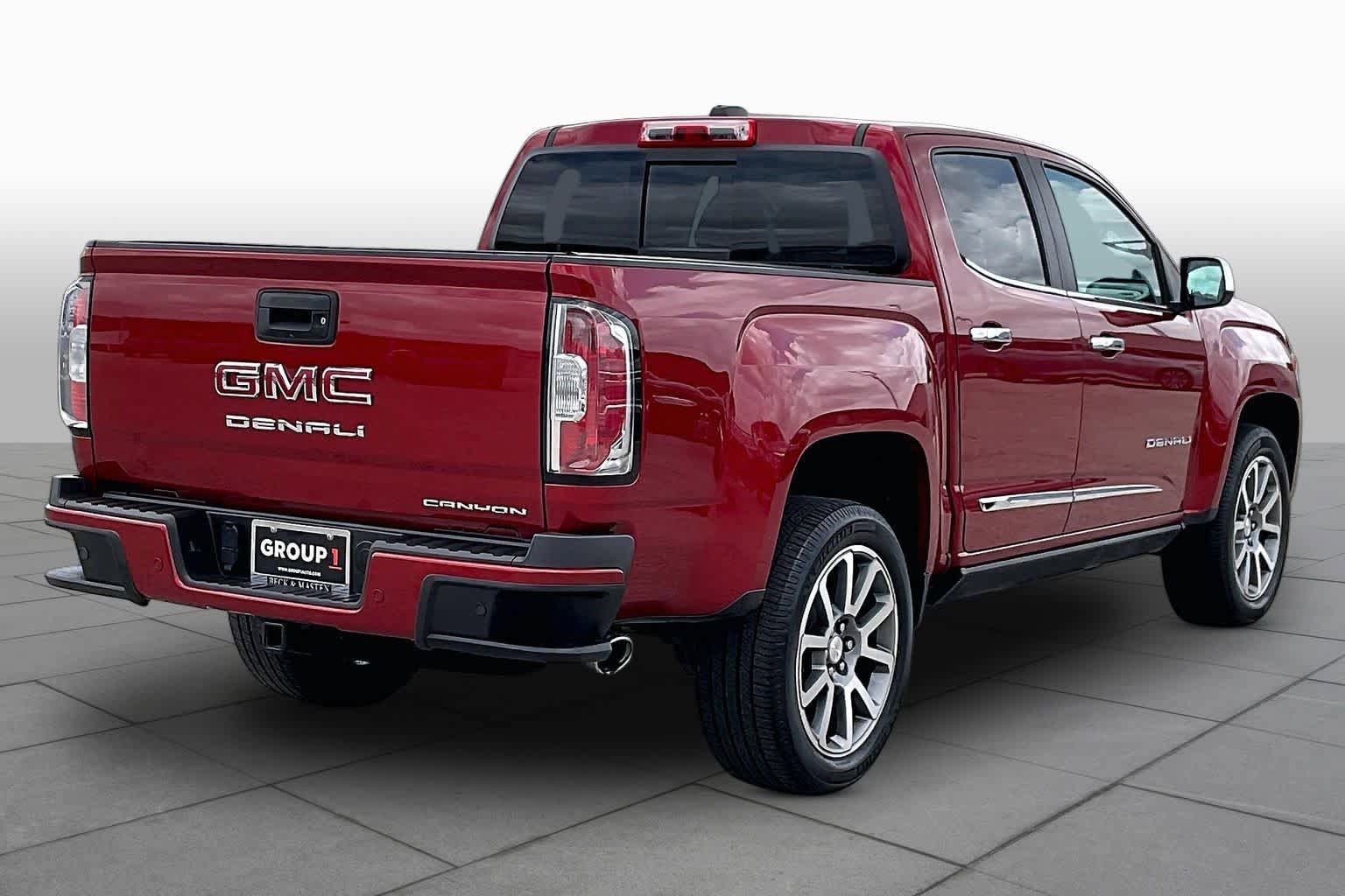 Used 2022 GMC Canyon Denali image 10