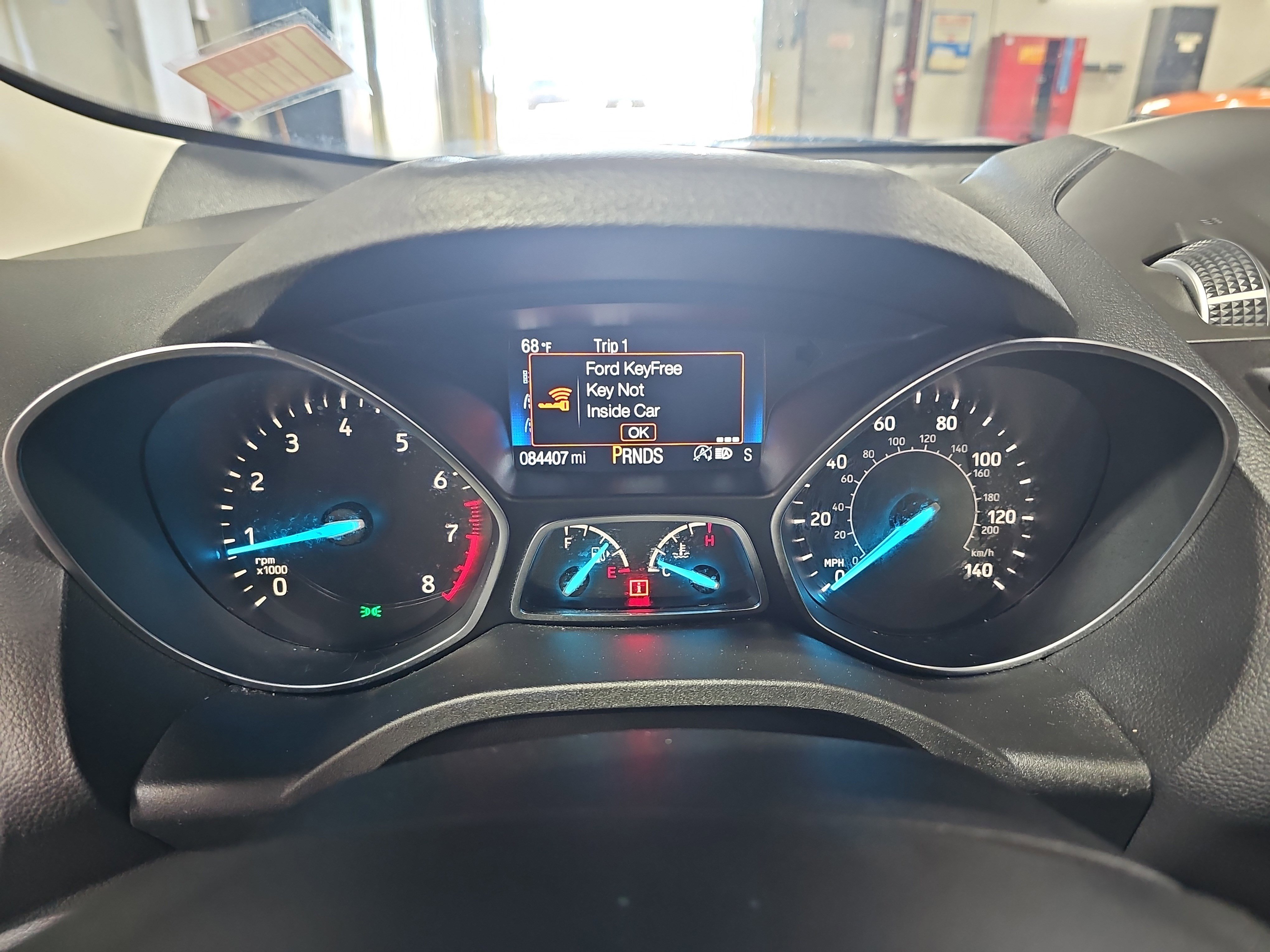 Used 2018 Ford Escape Titanium w/ Ford Safe & Smart Package AWD/4WD image 21