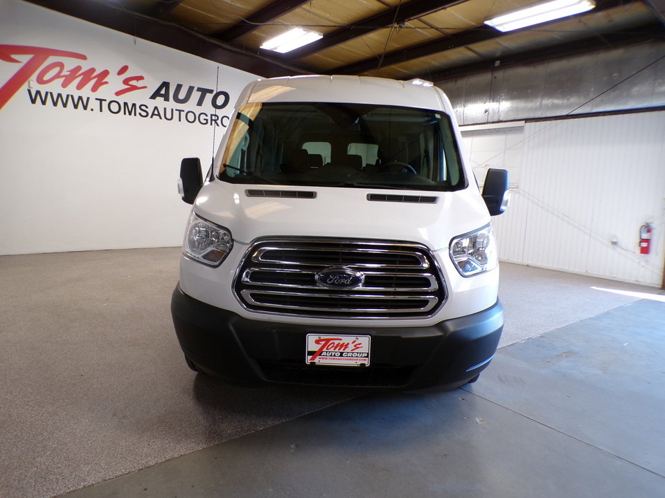Used 2024 Ford Transit 250 Low Roof w/ Exterior Upgrade Package image 8