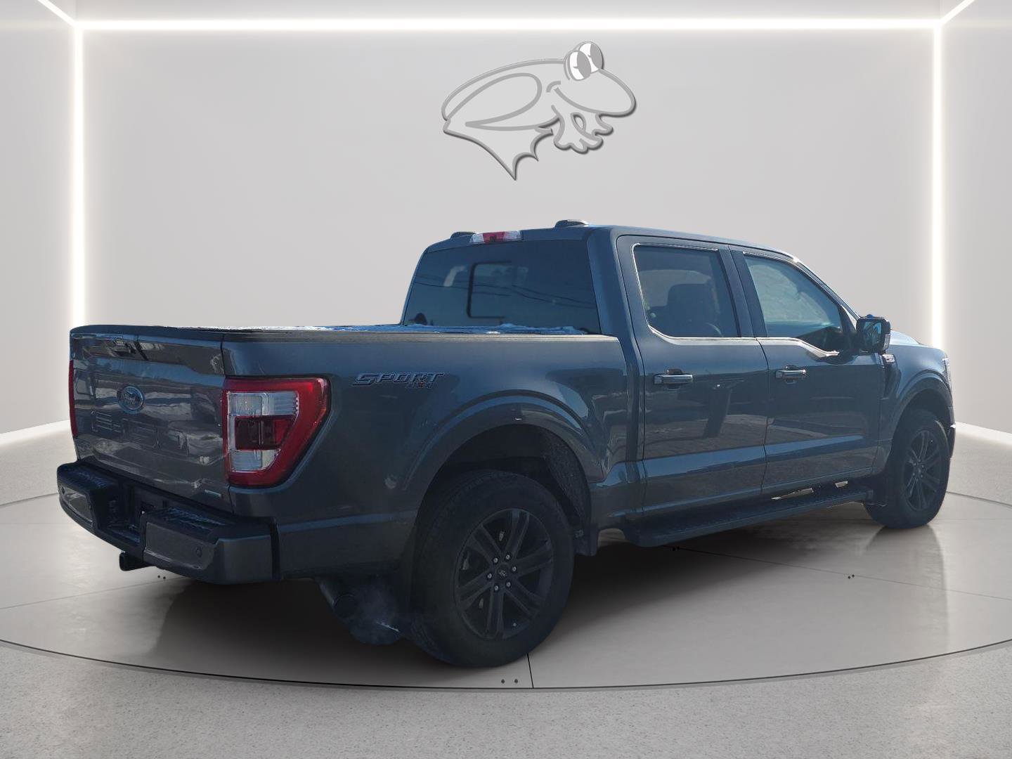 Used 2021 Ford F150 Lariat w/ Equipment Group 502A High image 21