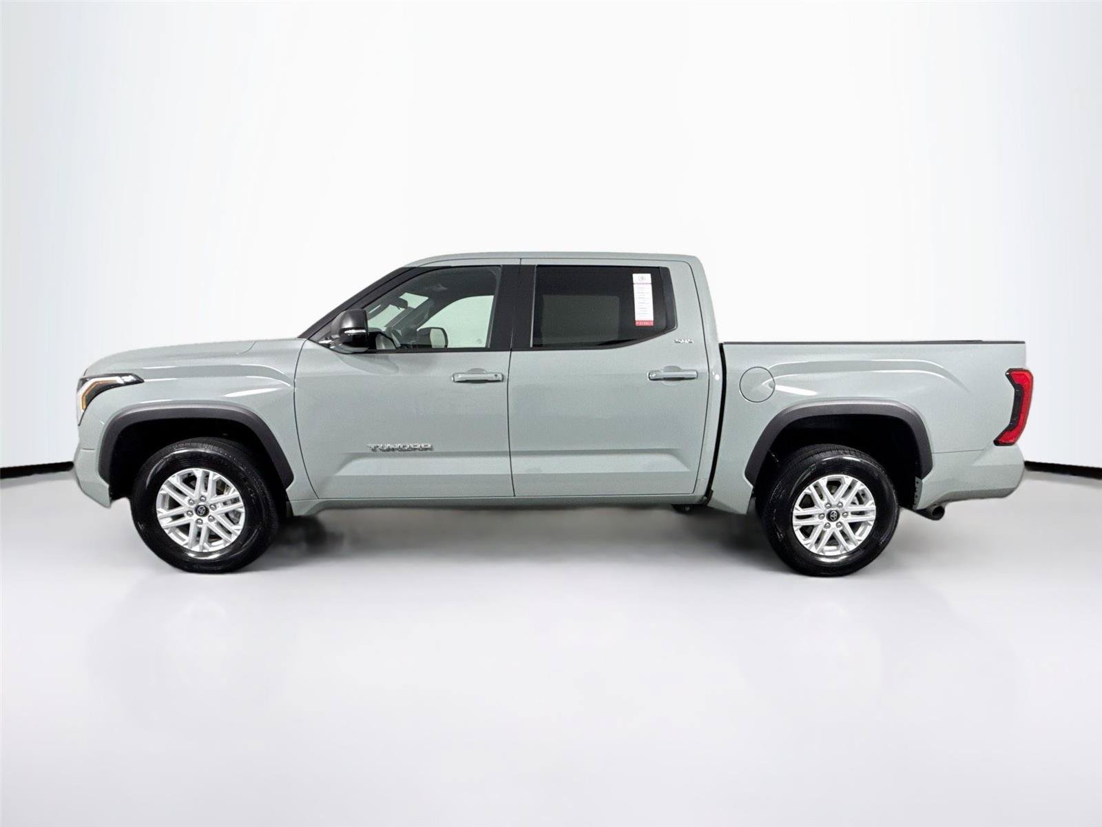 Certified 2025 Toyota Tundra SR5 w/ SR5 Premium Package AWD/4WD image 14