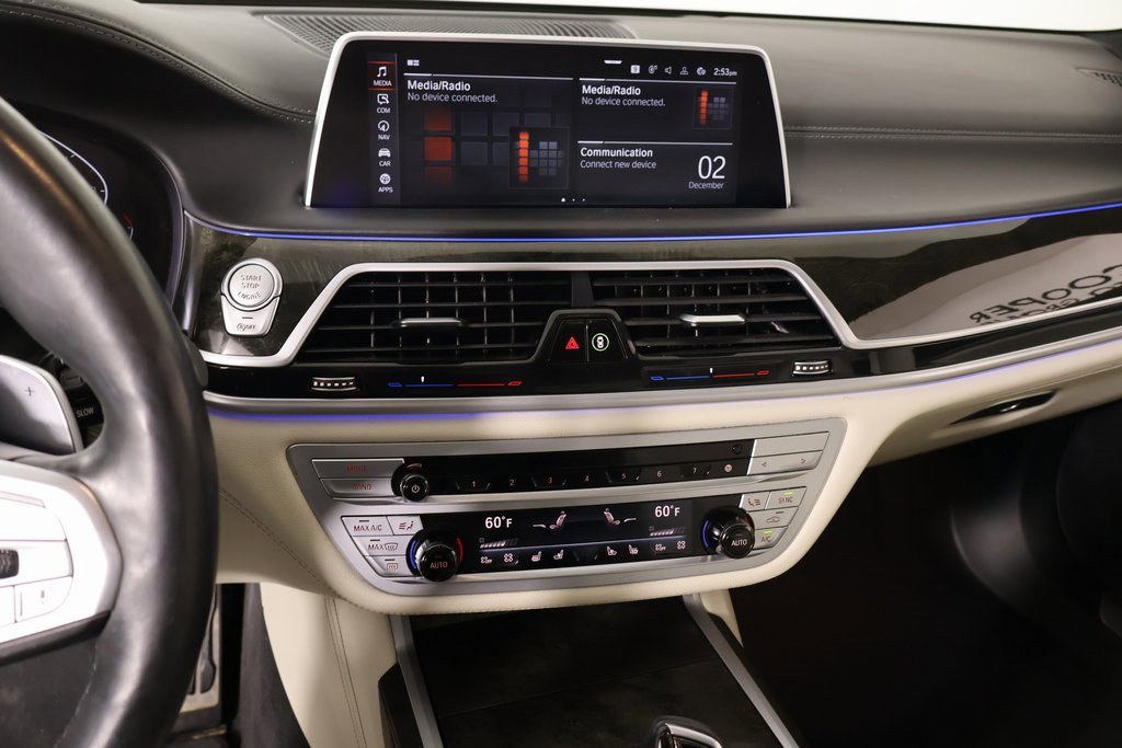 Used 2021 BMW 750i xDrive w/ Executive Package image 6