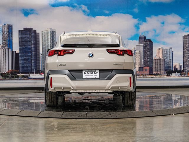 New 2026 BMW X2 xDrive28i w/ Technology Package AWD/4WD image 11