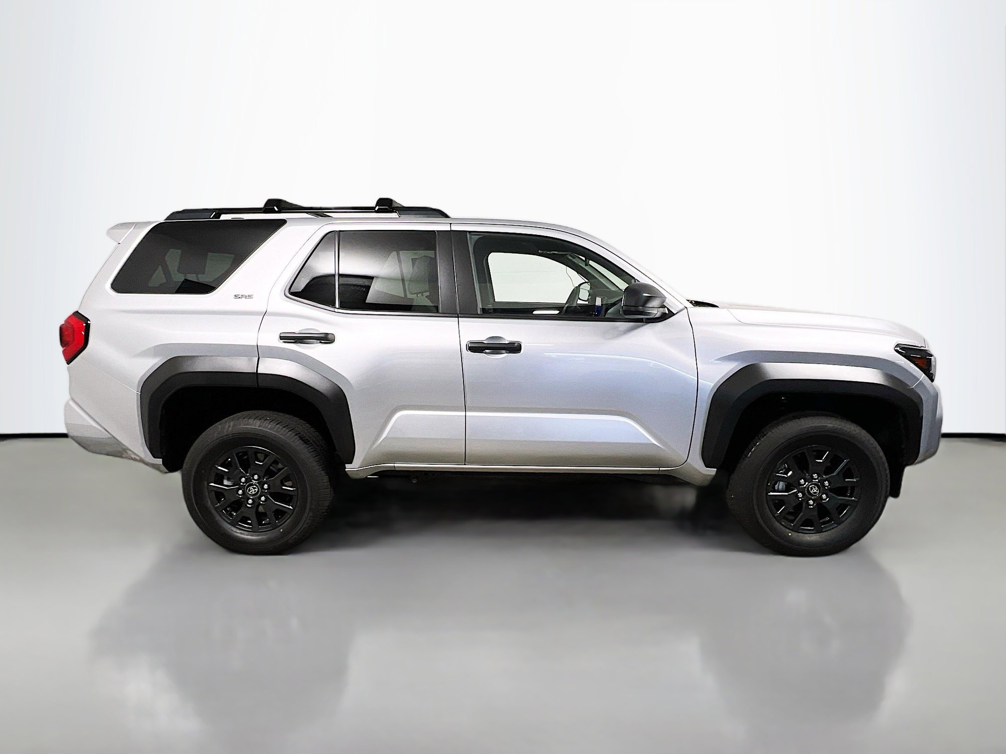 Used 2025 Toyota 4Runner SR5 image 3