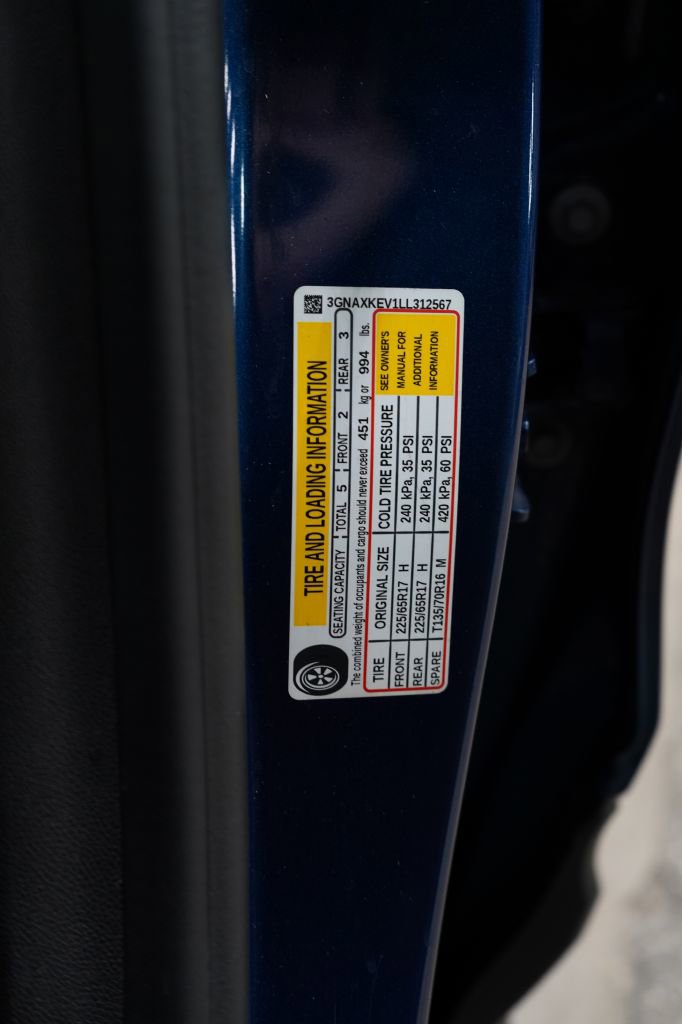 Used 2020 Chevrolet Equinox LT FWD image 39