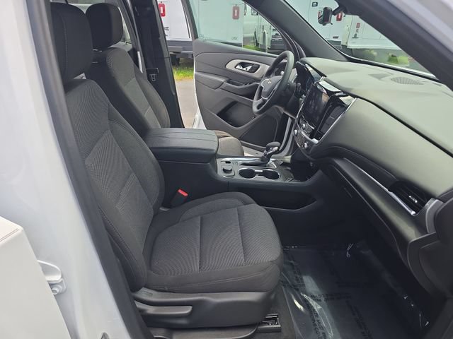 Used 2023 Chevrolet Traverse LT FWD image 11