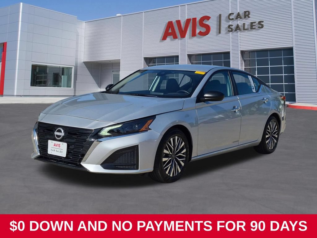 Used 2025 Nissan Altima 2.5 SV FWD image 1