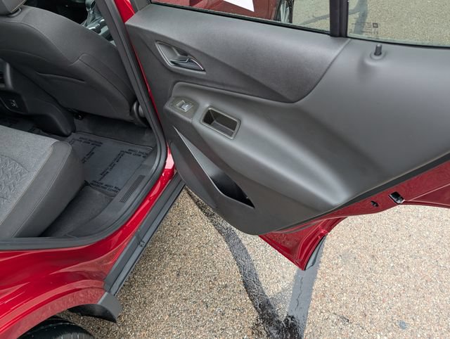 Used 2023 Chevrolet Equinox LT FWD image 6