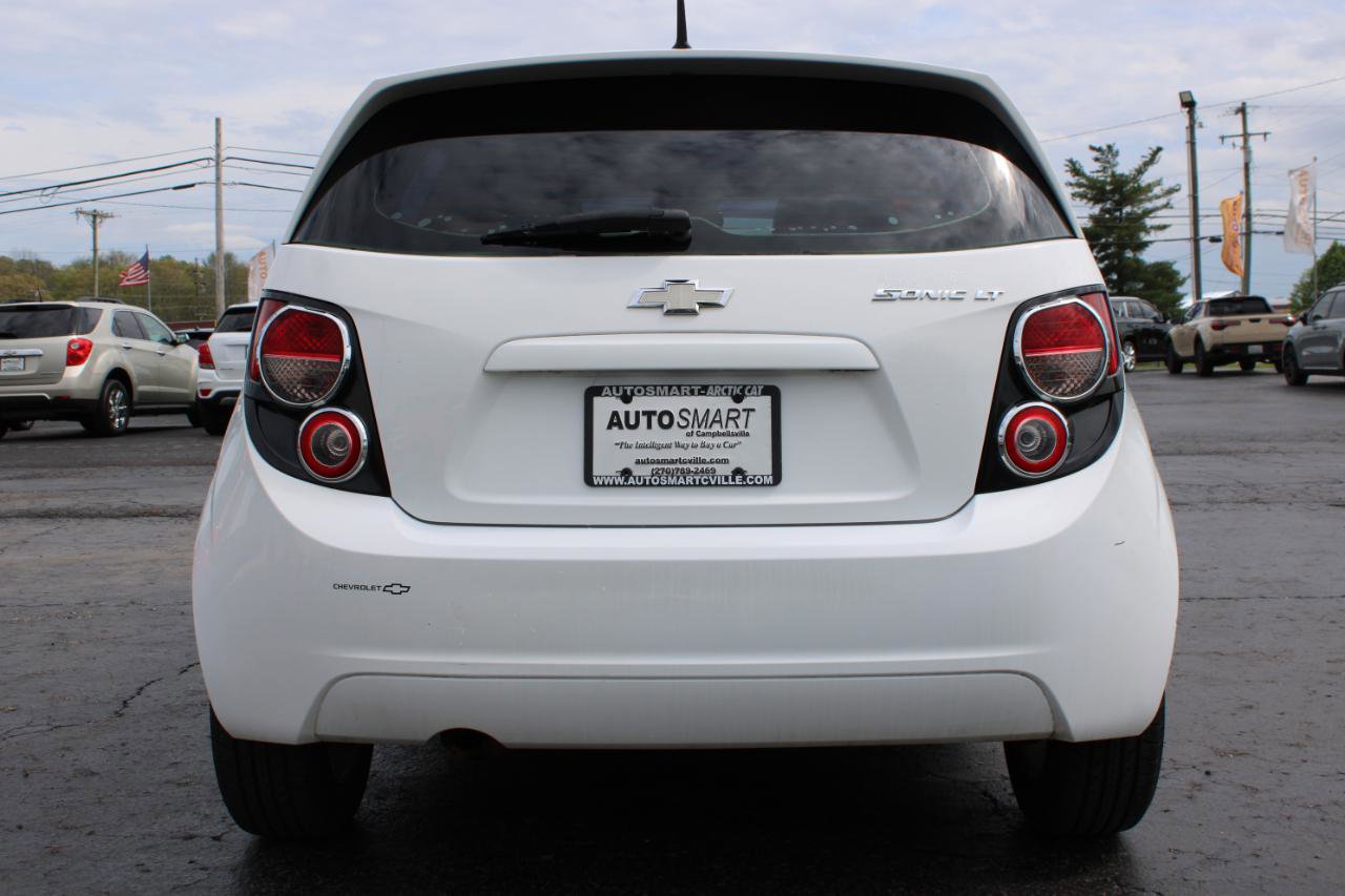 Used 2013 Chevrolet Sonic LT FWD image 5