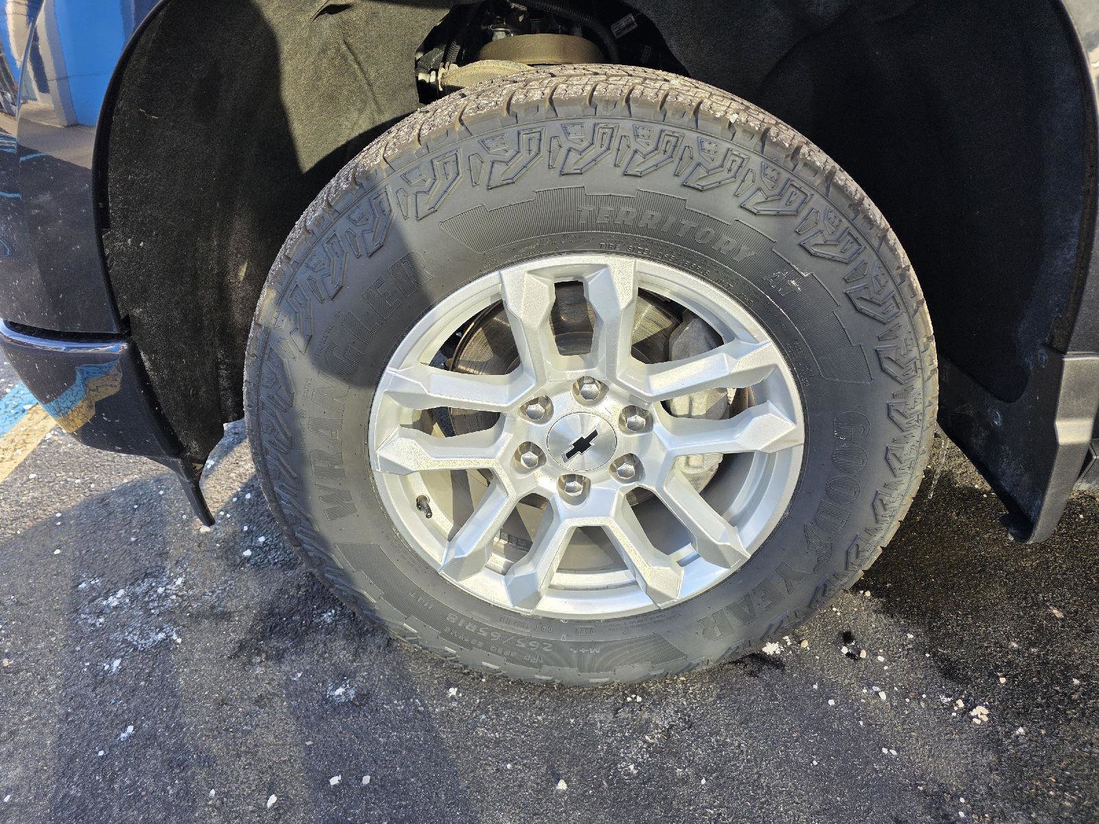 Used 2024 Chevrolet Silverado 1500 RST w/ Max Trailering Package image 11