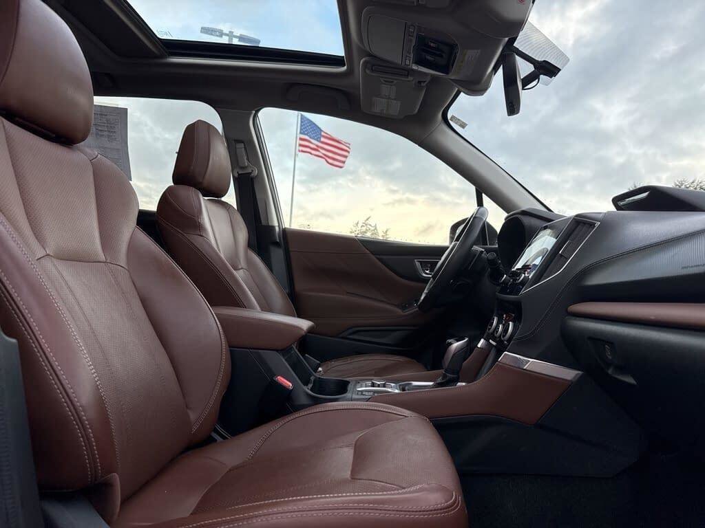 Used 2019 Subaru Forester Touring image 5
