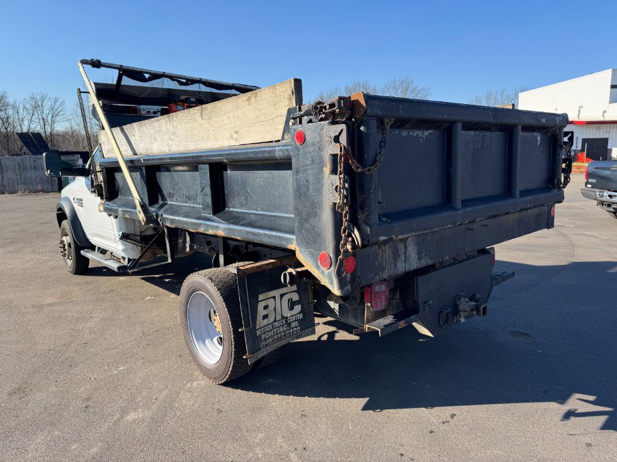 Used 2018 RAM 5500 Tradesman w/ Power & Remote Entry Group AWD/4WD image 3