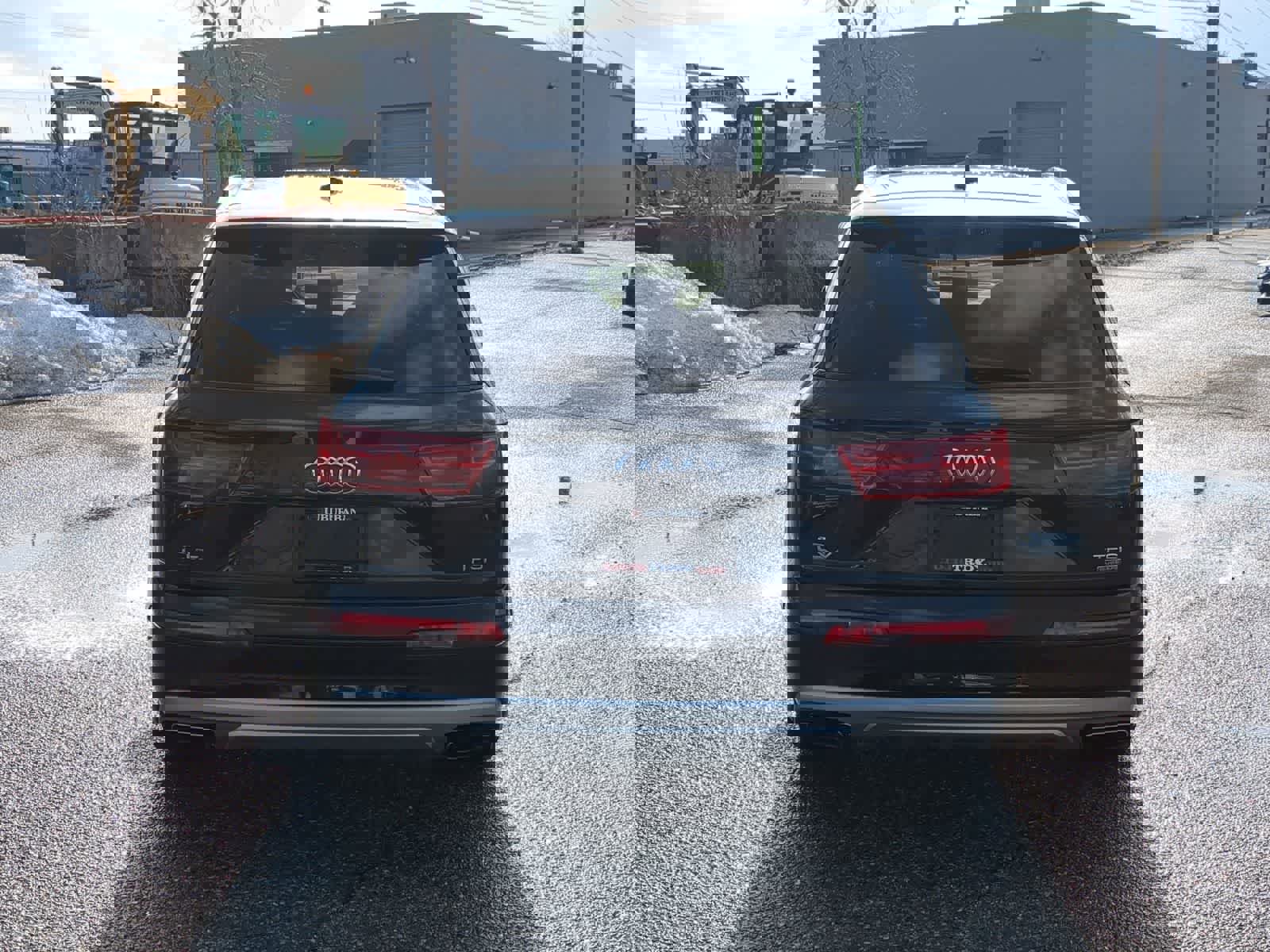 Used 2018 Audi Q7 3.0T Premium image 13