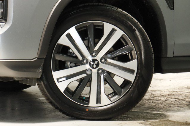 New 2026 Mitsubishi Outlander Sport ES AWD/4WD image 3