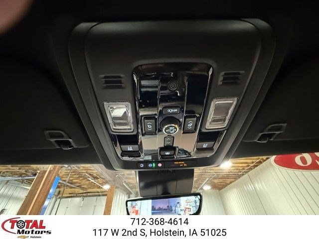 New 2026 Chevrolet Tahoe High Country w/ Sun And Tow Package AWD/4WD image 29