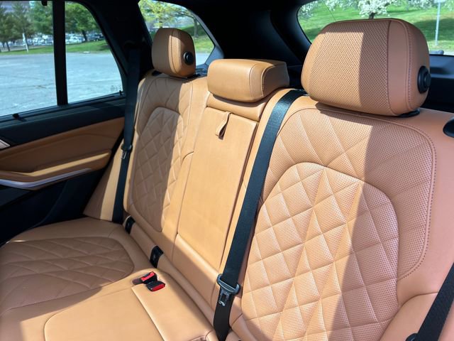 Used 2024 BMW X5 xDrive40i w/ Executive Package AWD/4WD image 24