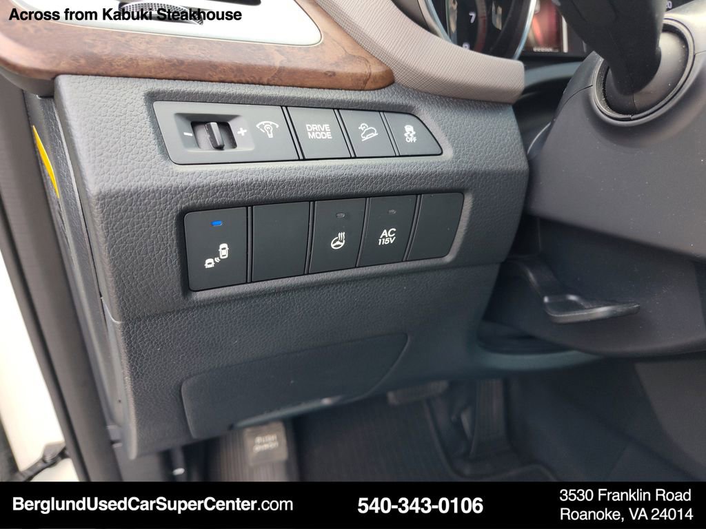 Used 2018 Hyundai Santa Fe SE FWD image 23