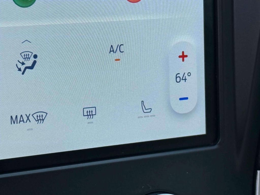 Certified 2022 Ford Edge SEL w/ Convenience Package image 30