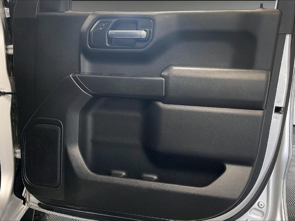 Used 2021 Chevrolet Silverado 1500 Custom AWD/4WD image 12
