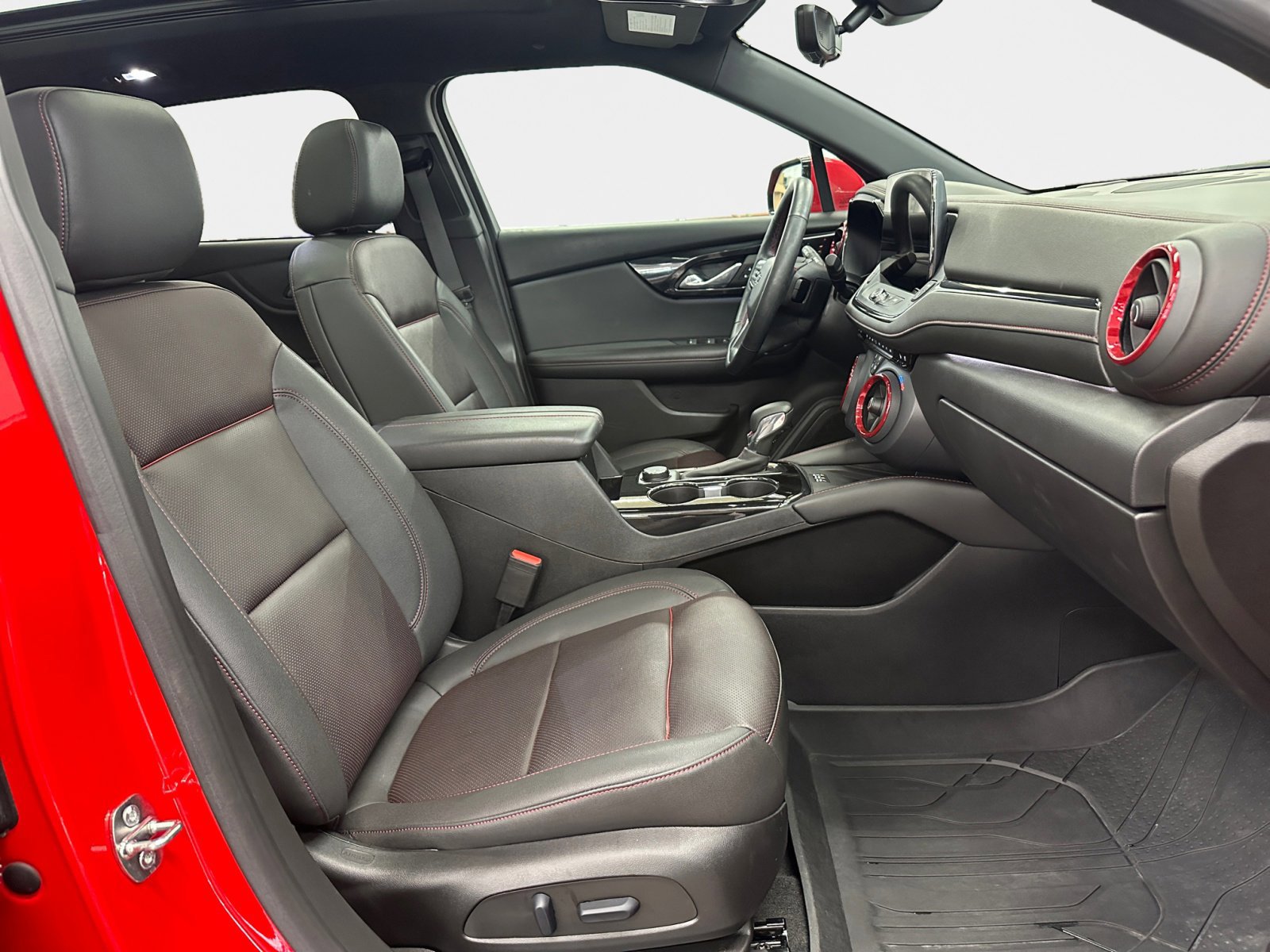 Used 2023 Chevrolet Blazer RS w/ Driver Confidence II Package image 12