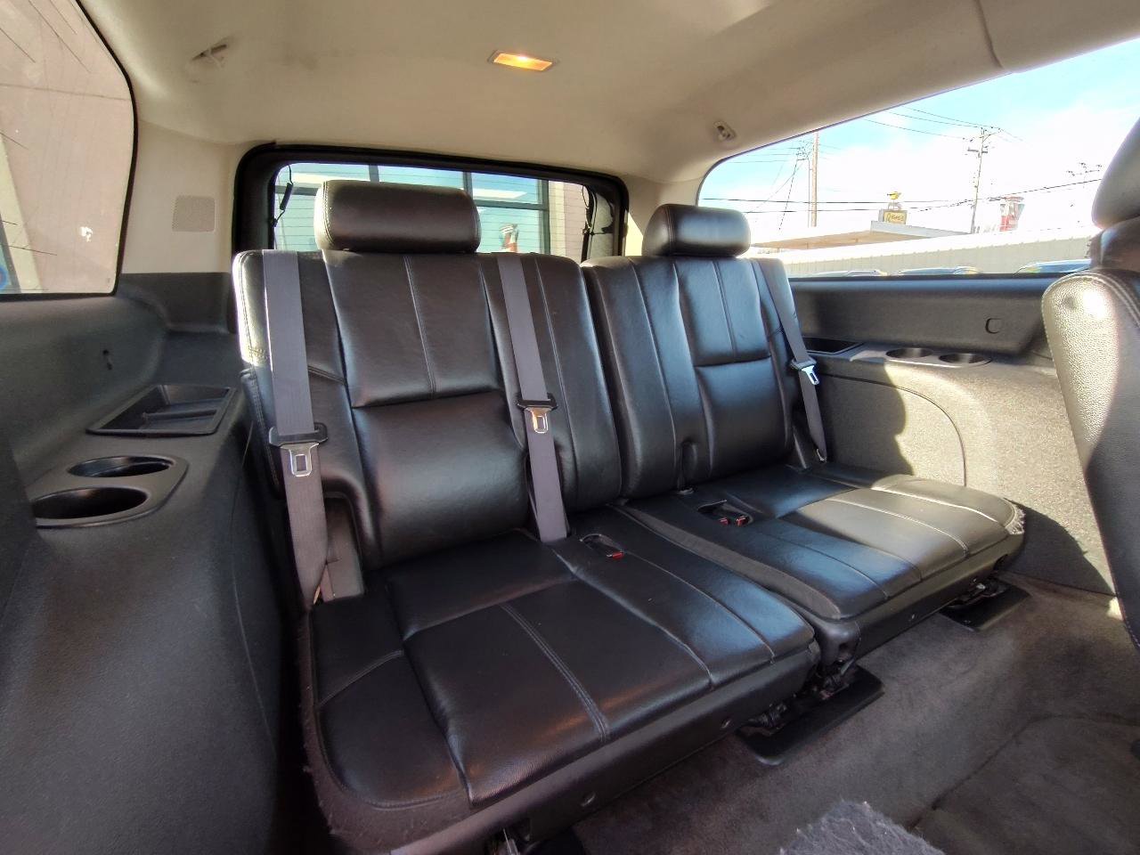 Used 2011 Chevrolet Suburban LT w/ Regional Value Package image 30