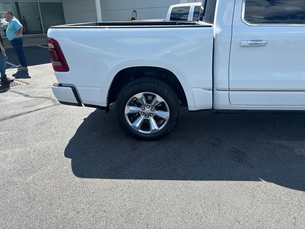 Used 2021 RAM 1500 Limited w/ Body Color Bumper Group AWD/4WD image 3