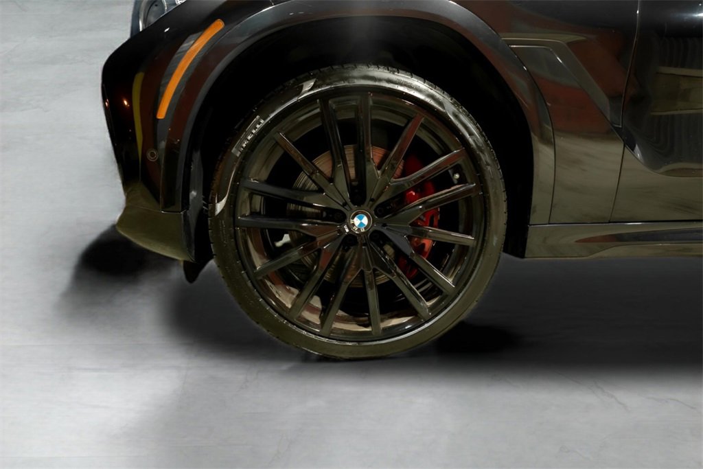 Used 2021 BMW X6 M50i w/ Executive Package image 13