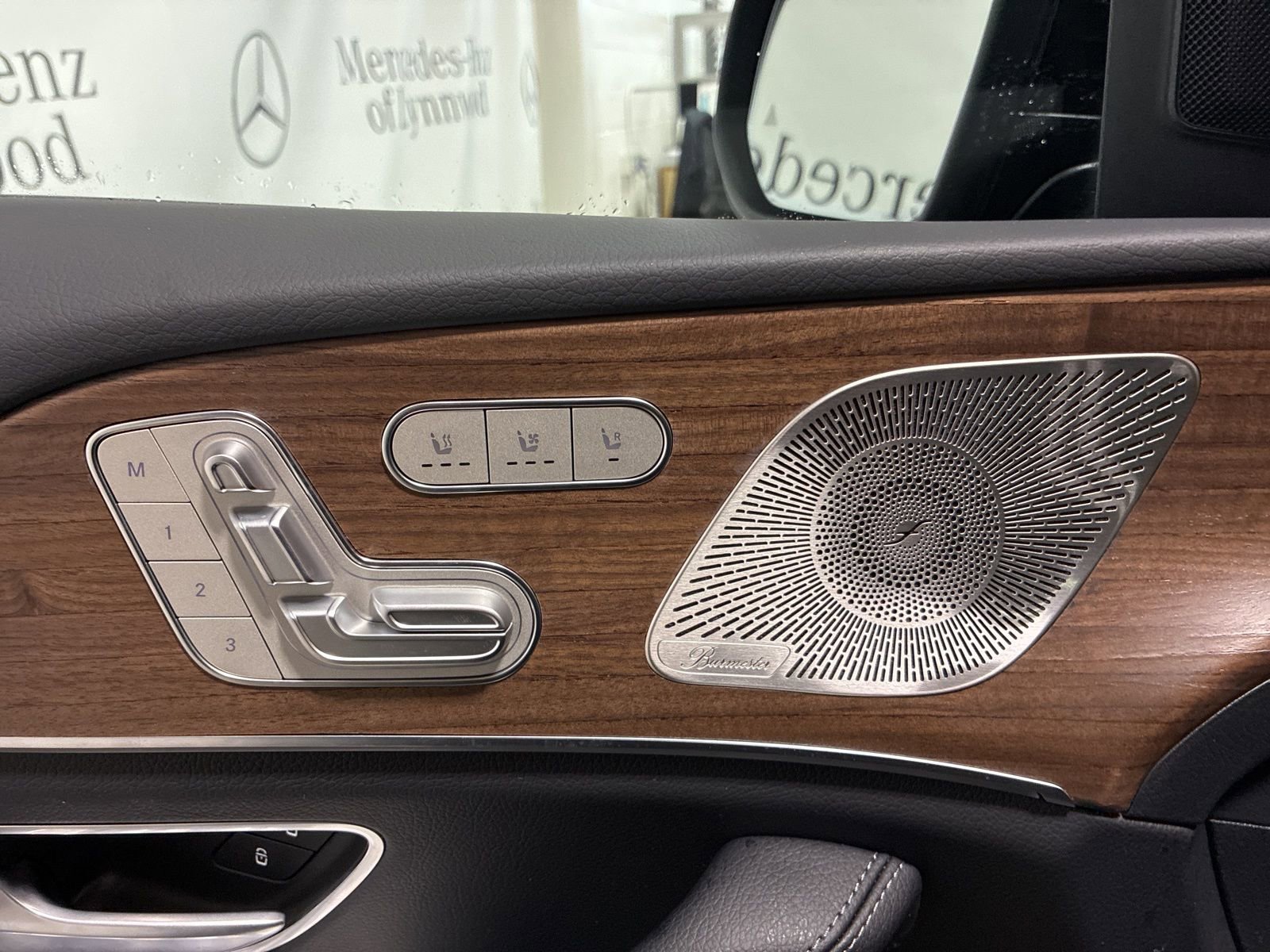 Used 2026 Mercedes-Benz GLE 580 4MATIC image 17