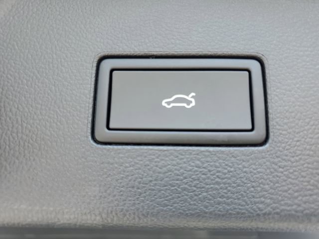 New 2026 Volkswagen Atlas SEL Premium R-Line image 9