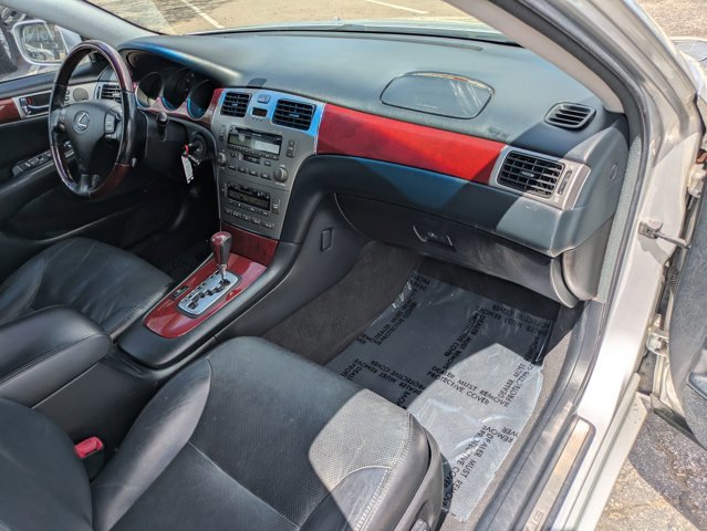 Used 2005 Lexus ES 330 FWD image 19