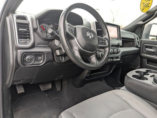Used 2024 RAM 2500 Big Horn video 2