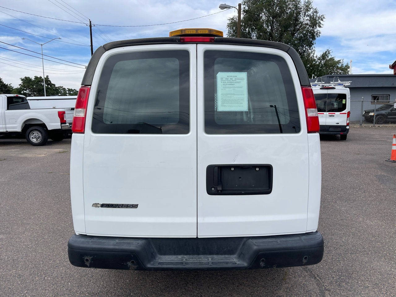 Used 2020 Chevrolet Express 2500 Extended w/ Communications Package image 5