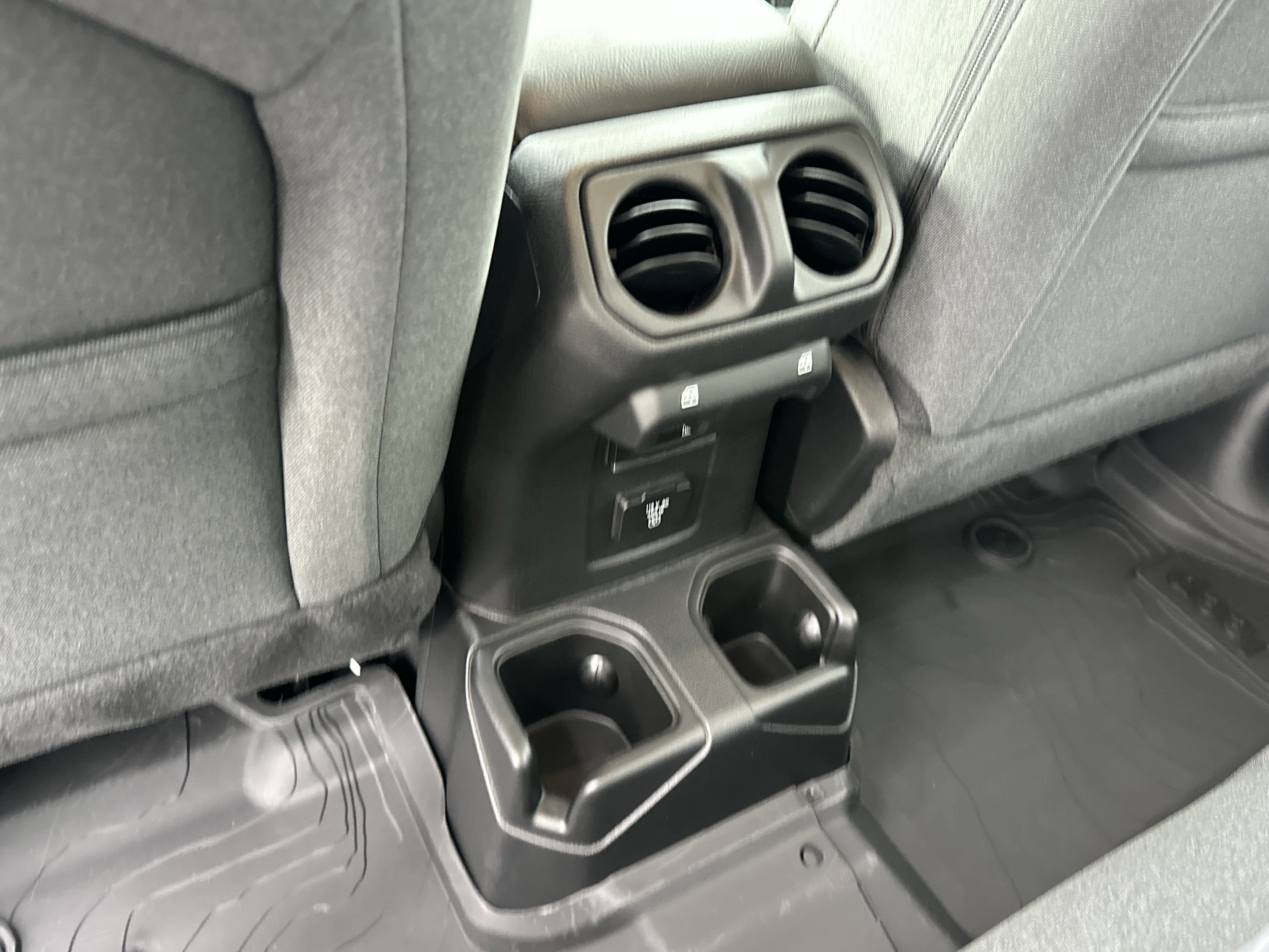 New 2026 Jeep Gladiator Sport AWD/4WD image 33