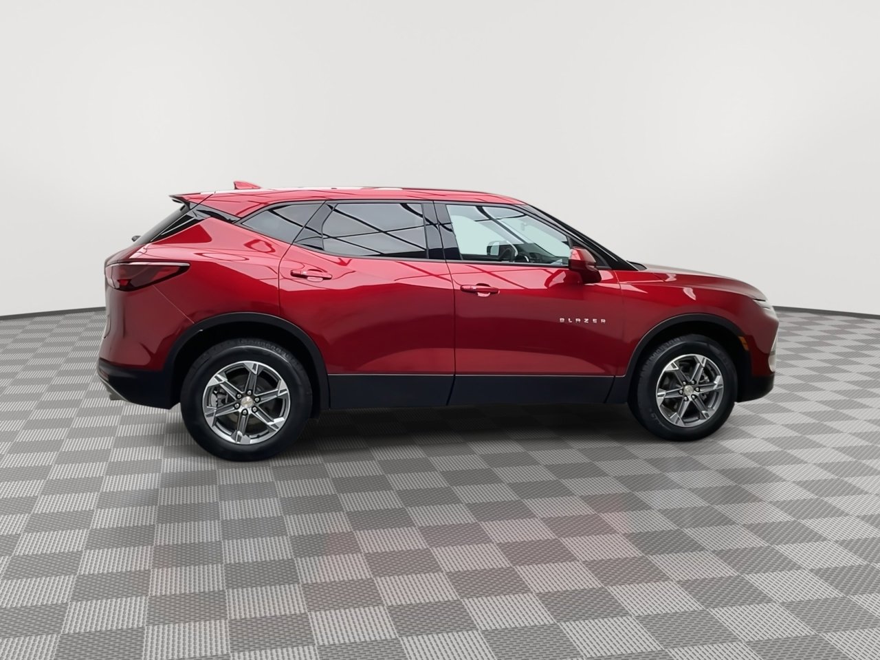 Certified 2023 Chevrolet Blazer LT w/ Driver Confidence Package image 39