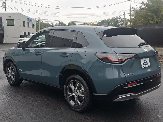 Certified 2024 Honda HR-V EX-L image 4