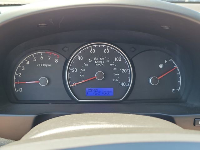 Used 2010 Hyundai Elantra GLS FWD image 16