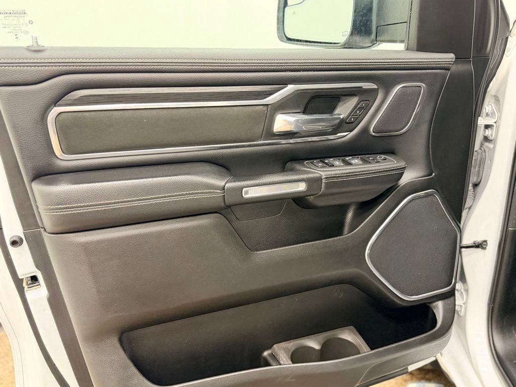 Used 2023 RAM 1500 Laramie AWD/4WD image 10