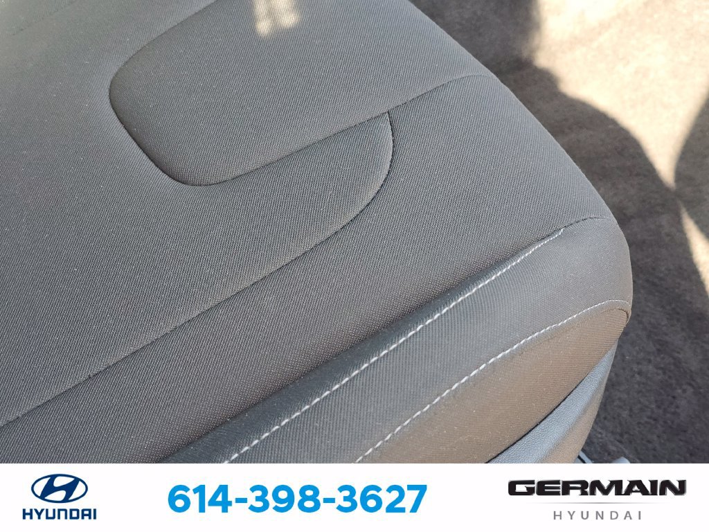 Used 2026 Hyundai Elantra Hybrid FWD image 27