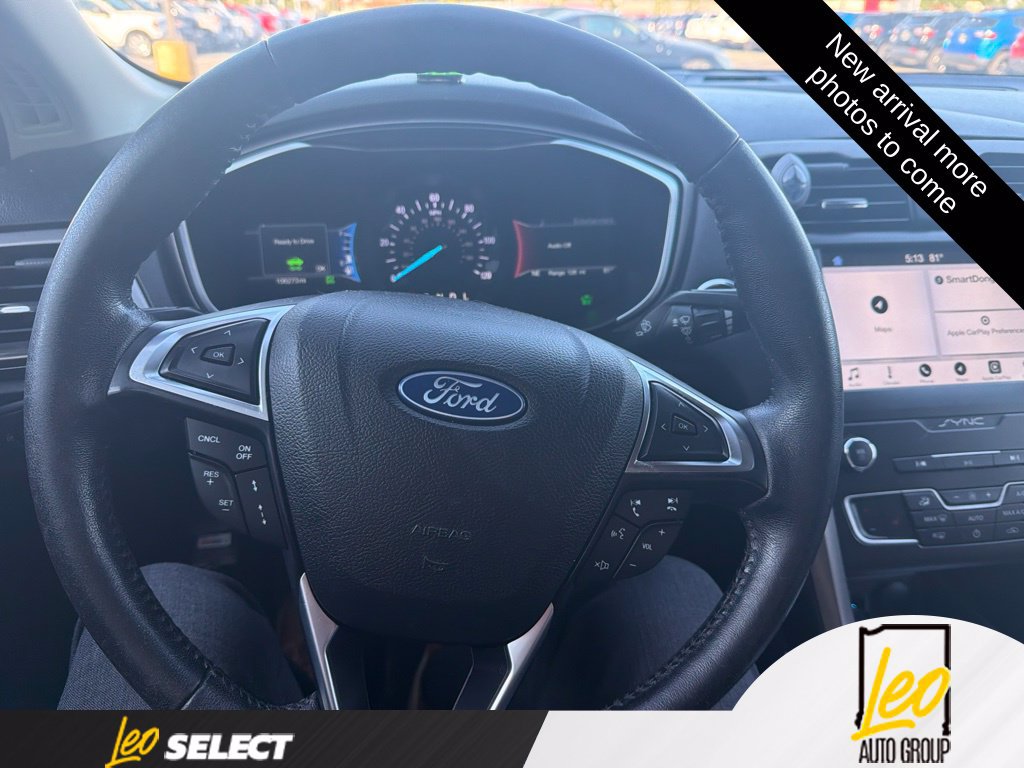 Used 2019 Ford Fusion SEL FWD image 6