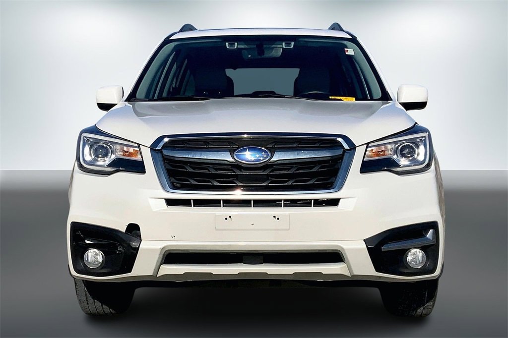 Used 2017 Subaru Forester 2.5i Limited image 2