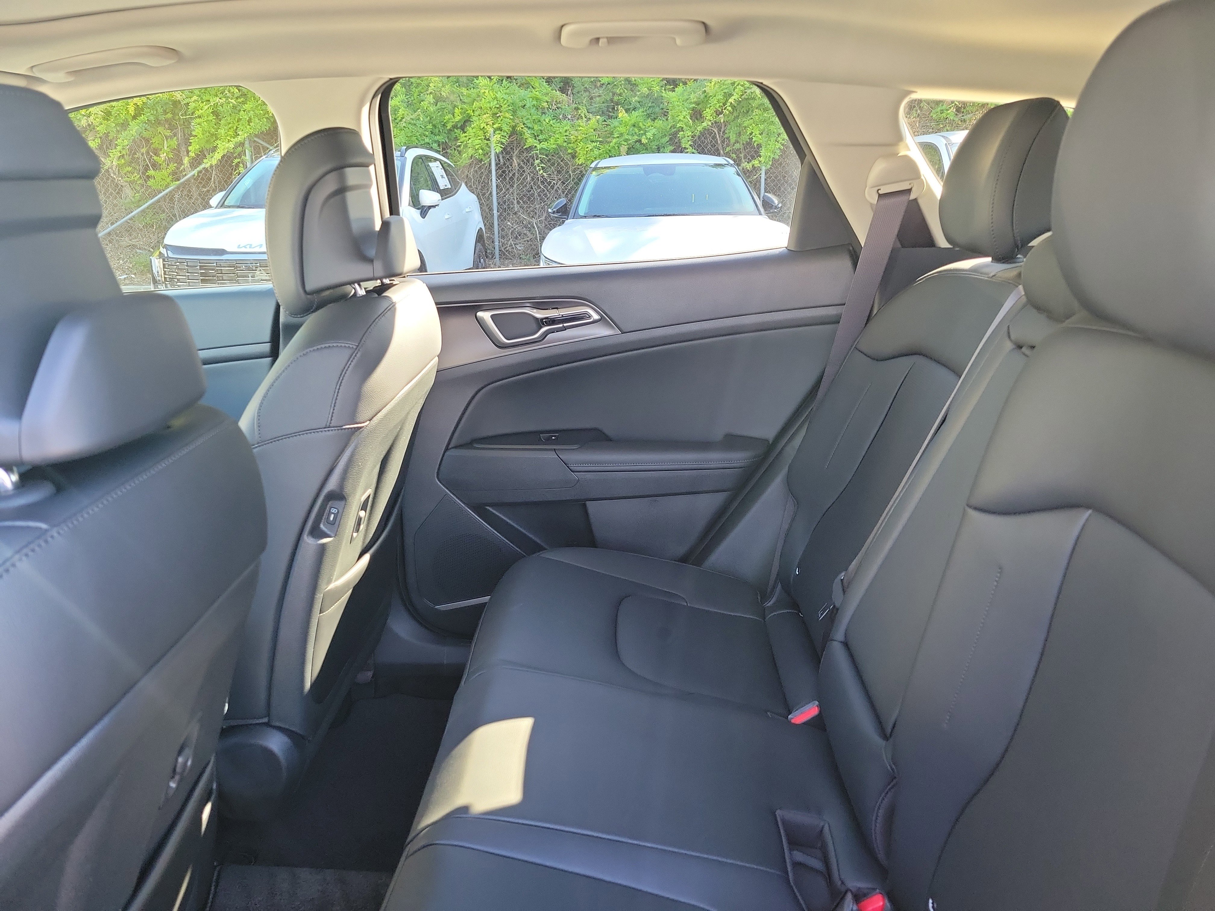 New 2026 Kia Sportage EX image 12