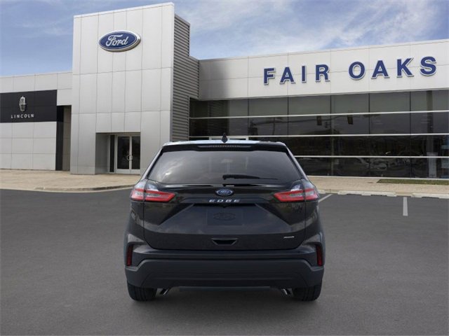 New 2024 Ford Edge SE image 5