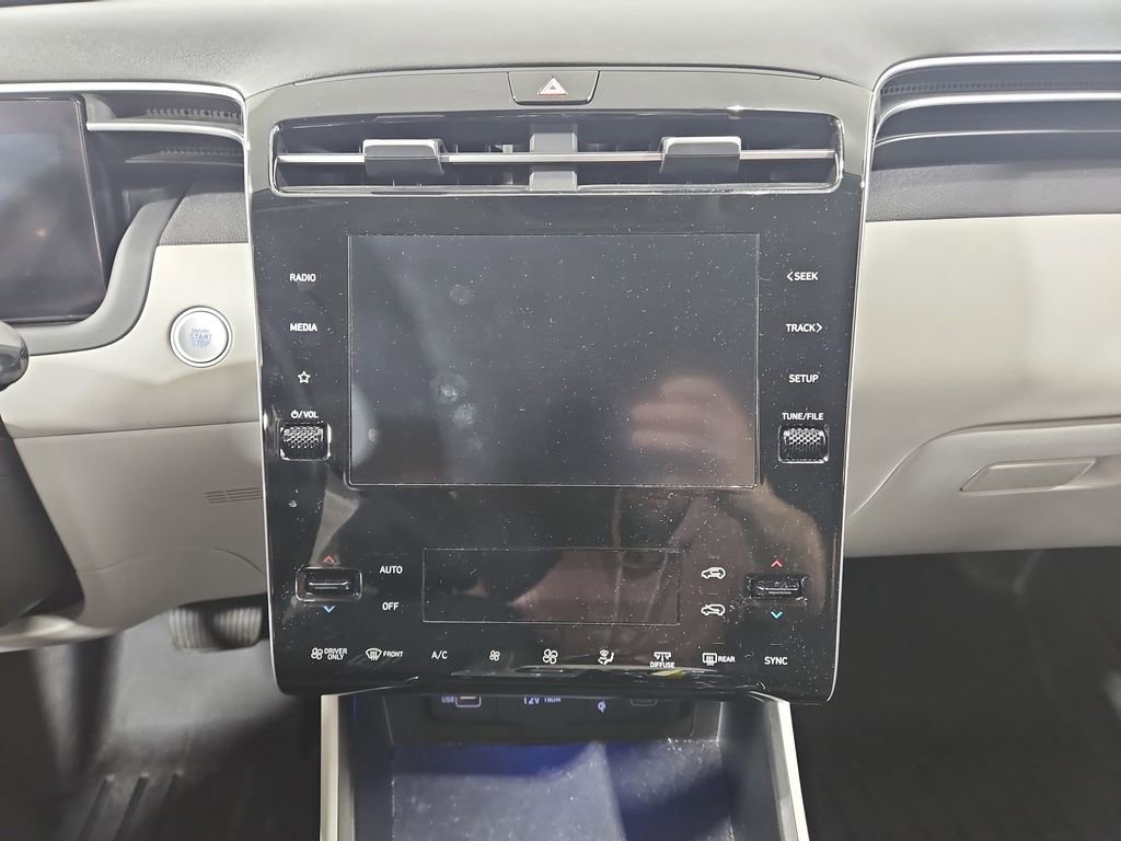 Certified 2022 Hyundai Tucson SEL AWD/4WD image 19