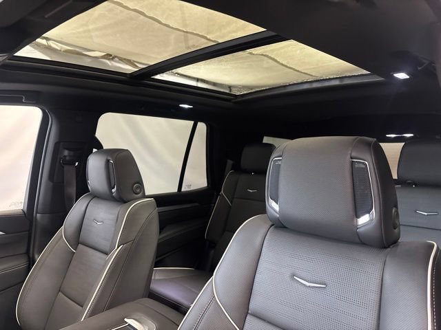 New 2026 Cadillac Escalade Sport w/ Touring Package AWD/4WD image 7