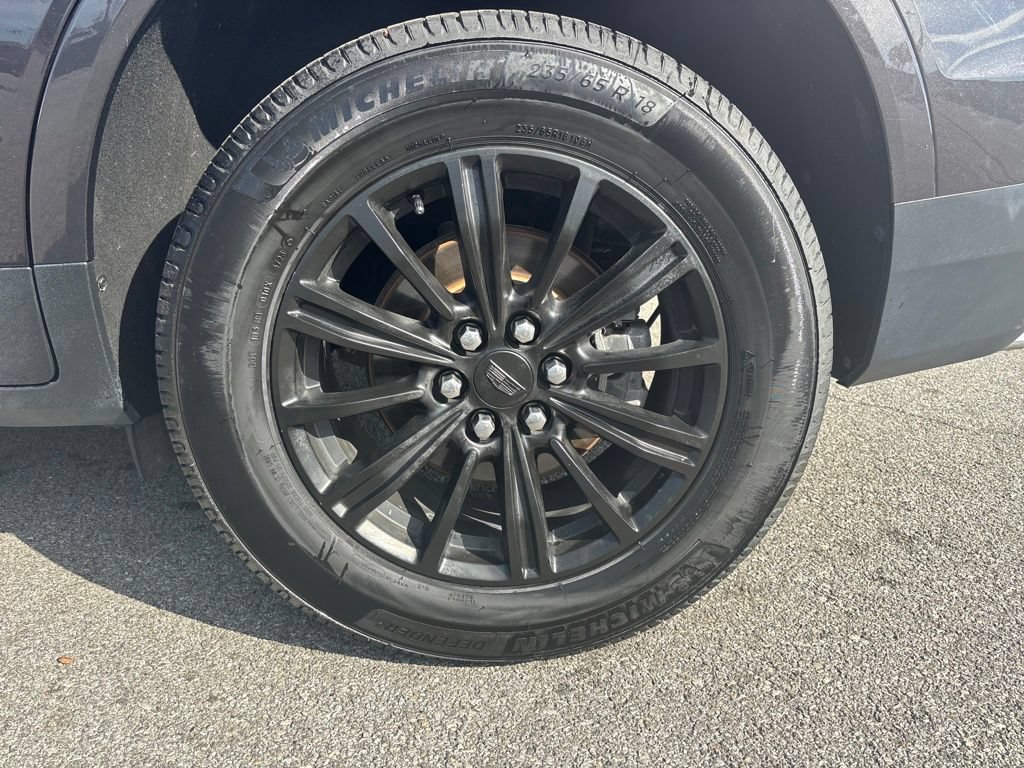 Used 2018 Cadillac XT5 Luxury w/ Driver Awareness Package AWD/4WD image 34