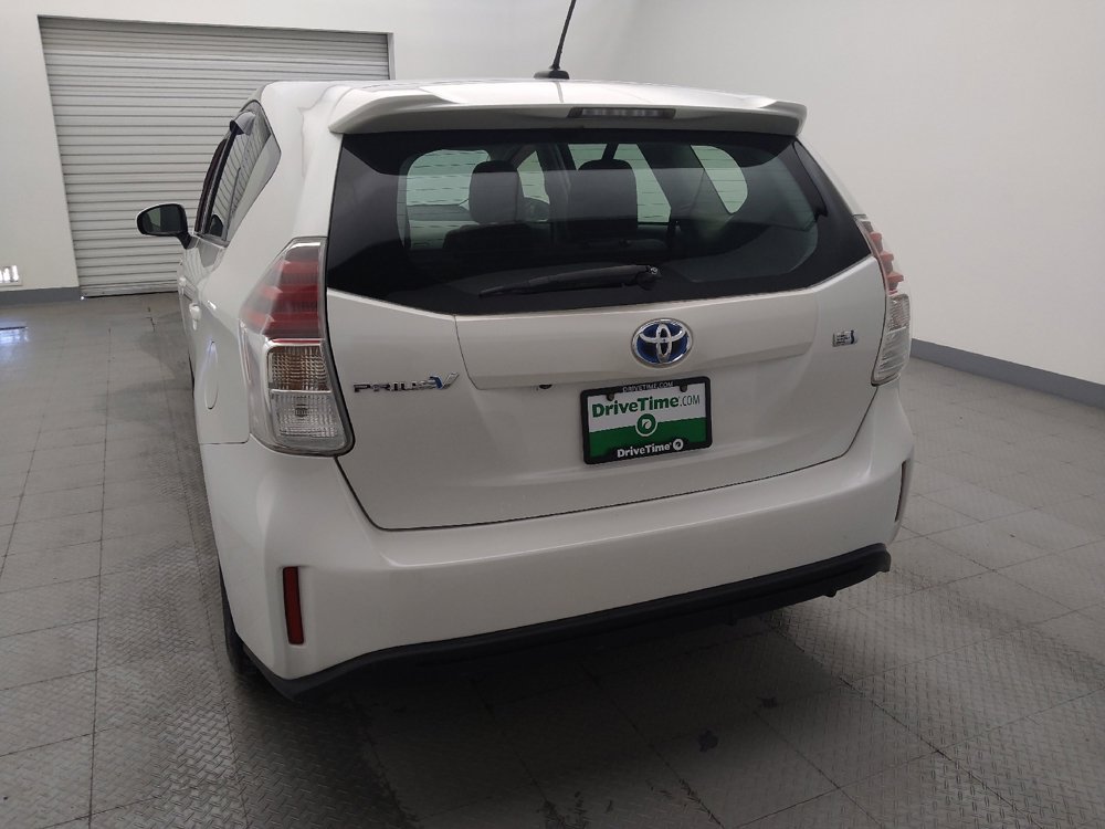 Used 2015 Toyota Prius V Two image 6