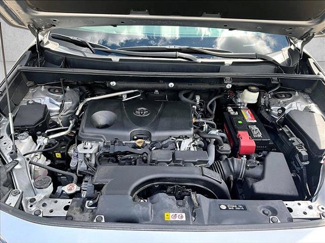 Used 2020 Toyota RAV4 LE FWD image 11